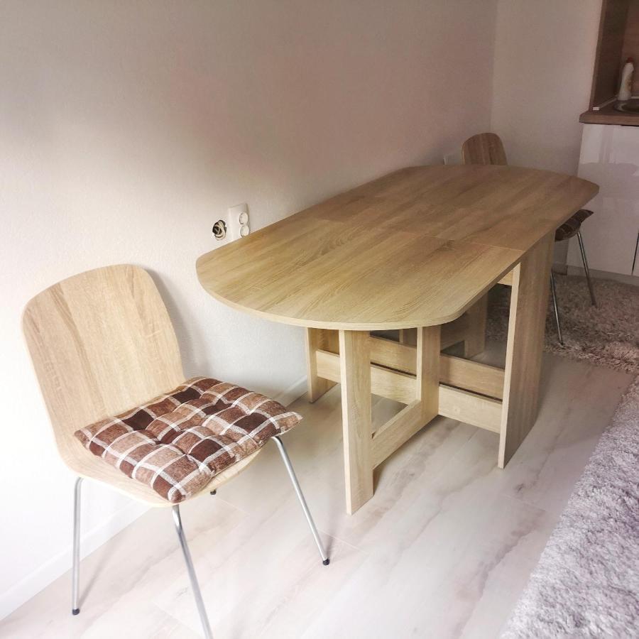 Family Apartment With Garden 塞拉耶佛 外观 照片